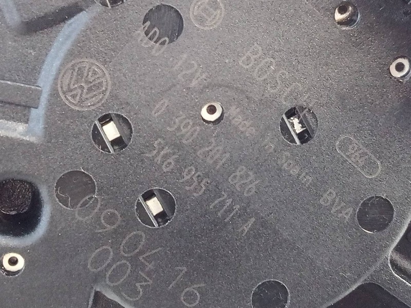 Recambio de motor limpia trasero para volkswagen golf vi (5k1) advance referencia OEM IAM 5K6955711A 0390201826 E1-B6-48-1