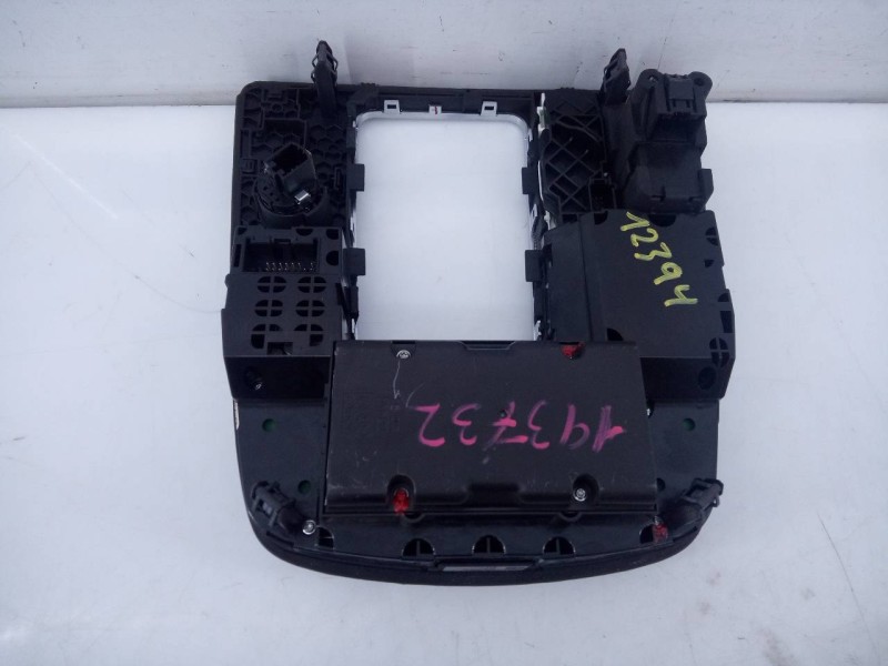 Recambio de sistema navegacion gps para audi a6 avant (4g5) 3.0 tdi quattro referencia OEM IAM 4G1919601N 917911113 E2-A1-42-7