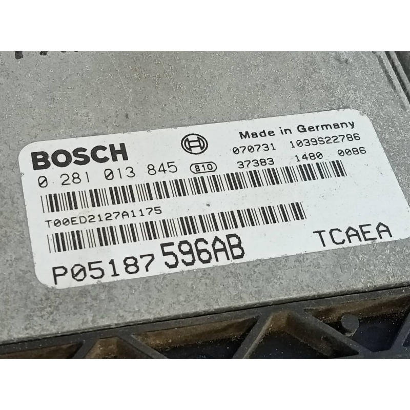 Recambio de centralita motor uce para chrysler jeep patriot limited referencia OEM IAM P05187596AB 0281013845 E3-B6-22-1