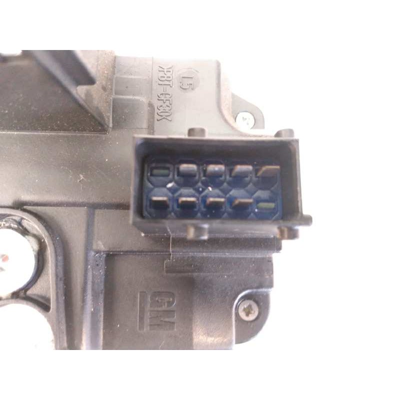 Recambio de cerradura maletero / porton para nissan primastar (x83) caja cerrada batalla corta 2,76t referencia OEM IAM 82000201