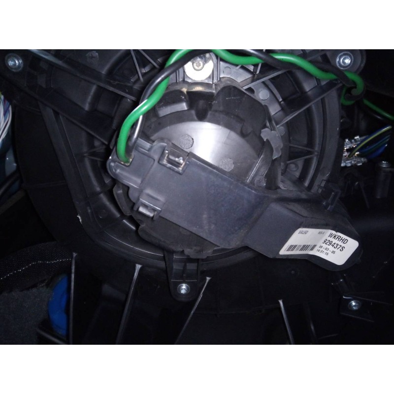 Recambio de ventilador calefaccion para jeep gr. cherokee (wh) 3.0 crd limited referencia OEM IAM 929437S  