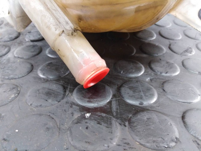 Recambio de deposito expansion para fiat fiorino básico referencia OEM IAM   