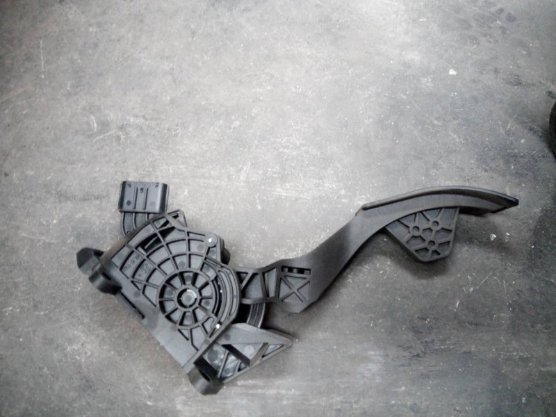 Recambio de pedal acelerador para skoda rapid active referencia OEM IAM 6C1721503B 0280755223 