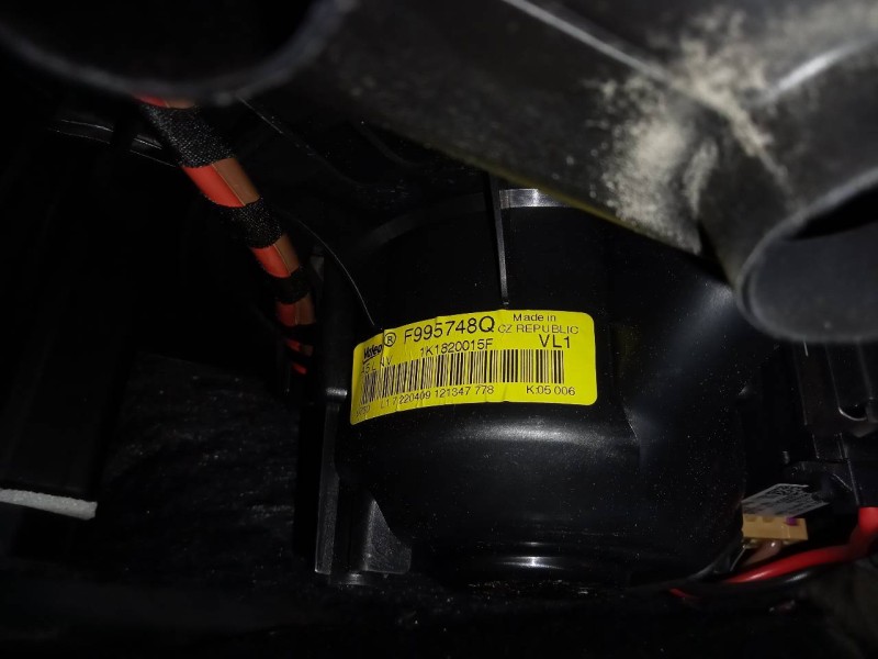 Recambio de ventilador calefaccion para volkswagen golf vi (5k1) advance referencia OEM IAM 1K1820015F  