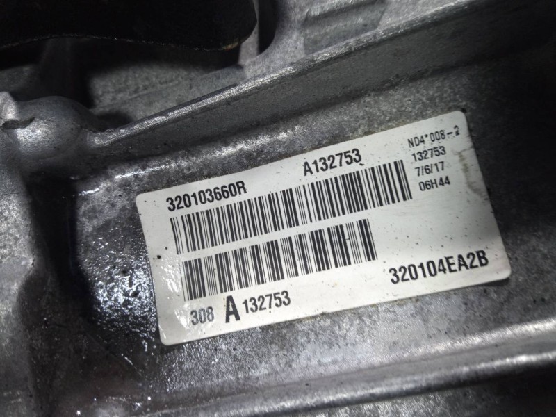 Recambio de caja cambios para renault kadjar zen referencia OEM IAM ND40008  M1-A2-84