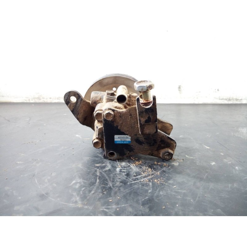 Recambio de bomba direccion para nissan terrano/terrano.ii (r20) sr (5-ptas.) referencia OEM IAM 4X253134 7F700 