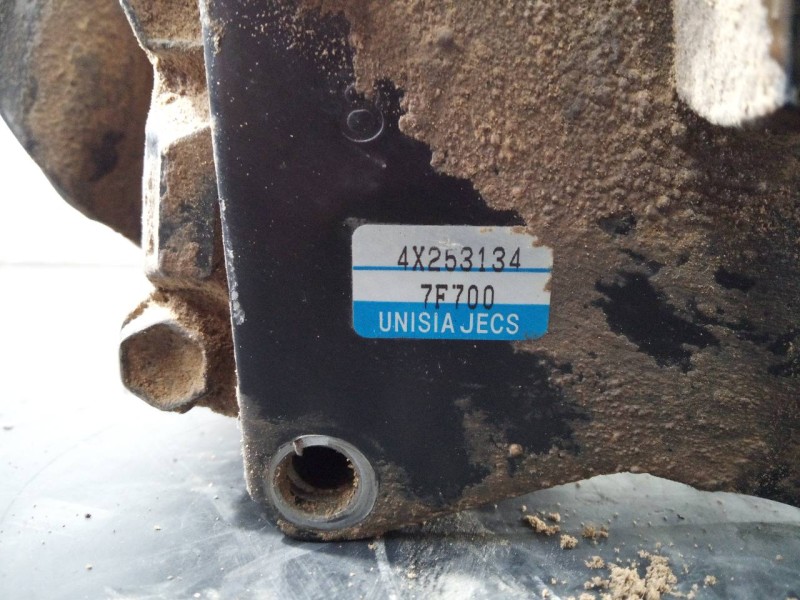 Recambio de bomba direccion para nissan terrano/terrano.ii (r20) sr (5-ptas.) referencia OEM IAM 4X253134 7F700 