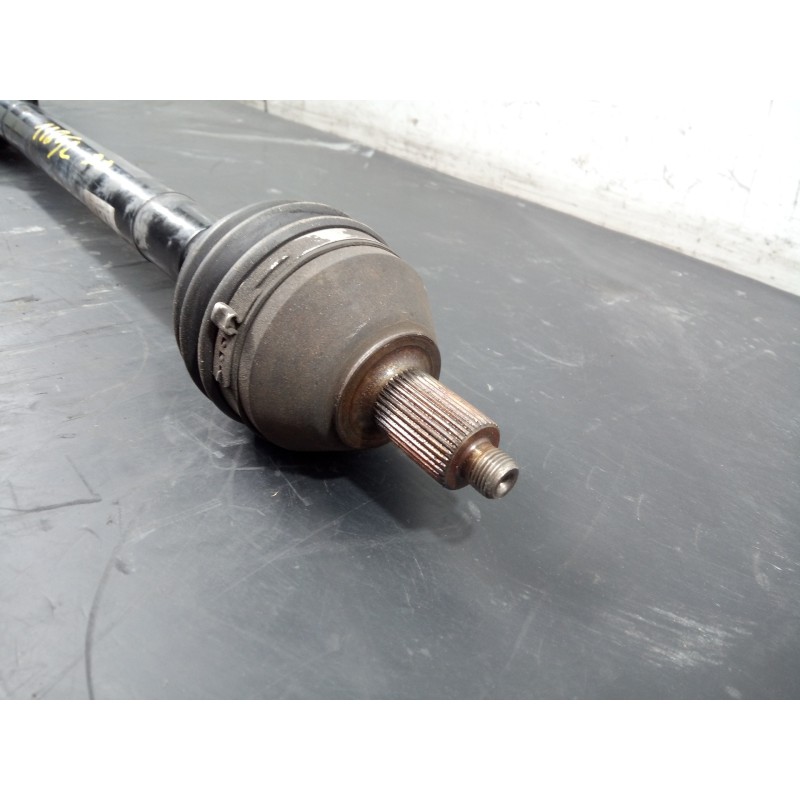 Recambio de transmision delantera derecha para skoda rapid active referencia OEM IAM 6R0407762A  P1-A6-14