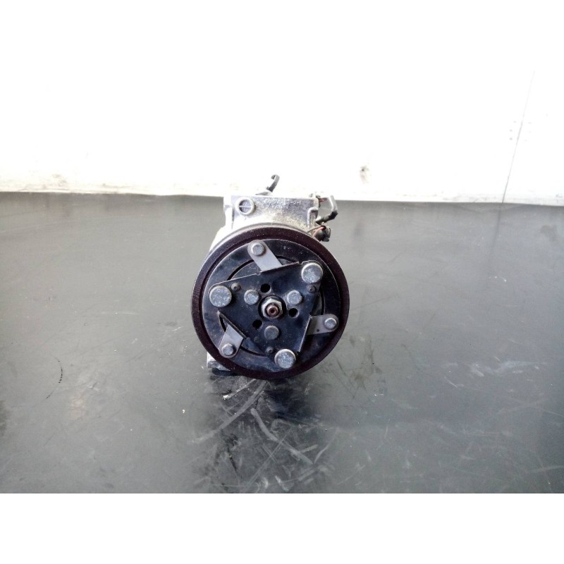 Recambio de compresor aire acondicionado para renault kadjar zen referencia OEM IAM 5809012604  P3-A3-2-3