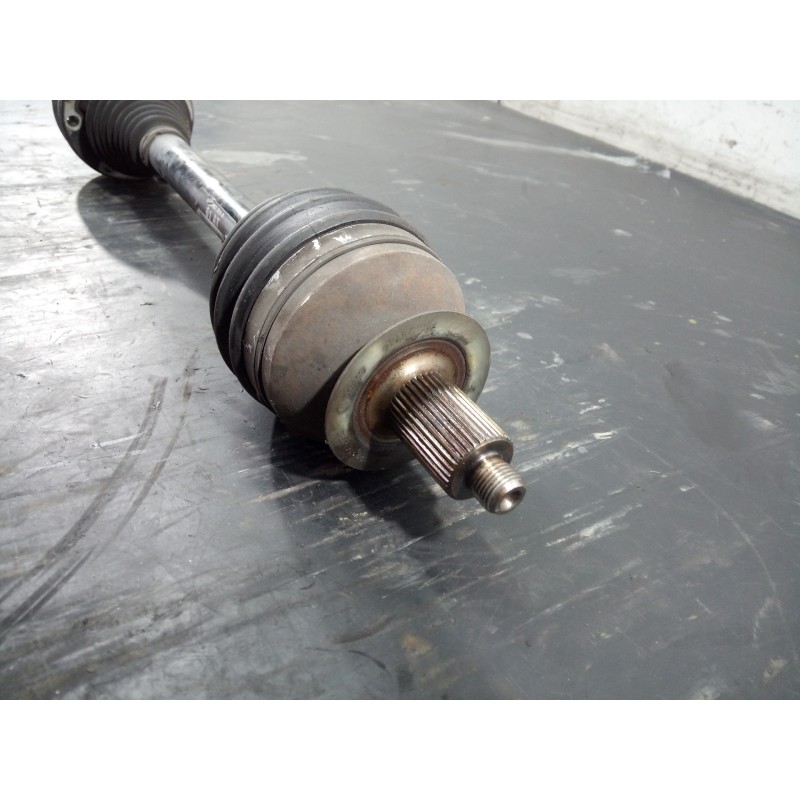 Recambio de transmision delantera izquierda para skoda rapid active referencia OEM IAM 6R0407761A  P1-A6-14