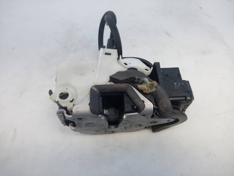 Recambio de cerradura puerta delantera derecha para opel insignia berlina excellence referencia OEM IAM   E2-B6-65-2