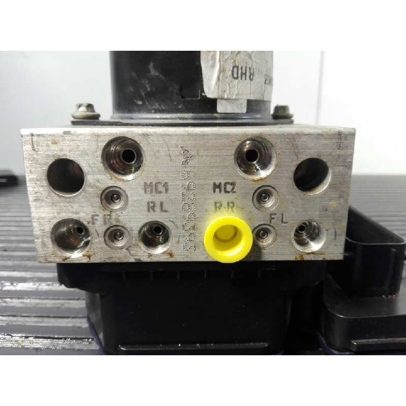 Recambio de abs para opel insignia berlina sport referencia OEM IAM 13328651 16817011 P3-A8-28-5