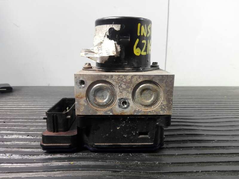 Recambio de abs para opel insignia berlina sport referencia OEM IAM 13328651 16817011 P3-A8-28-5