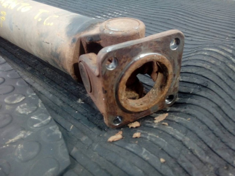 Recambio de transmision central para kia sorento 2.5 crdi ex referencia OEM IAM 491003E300  P1-A1-58