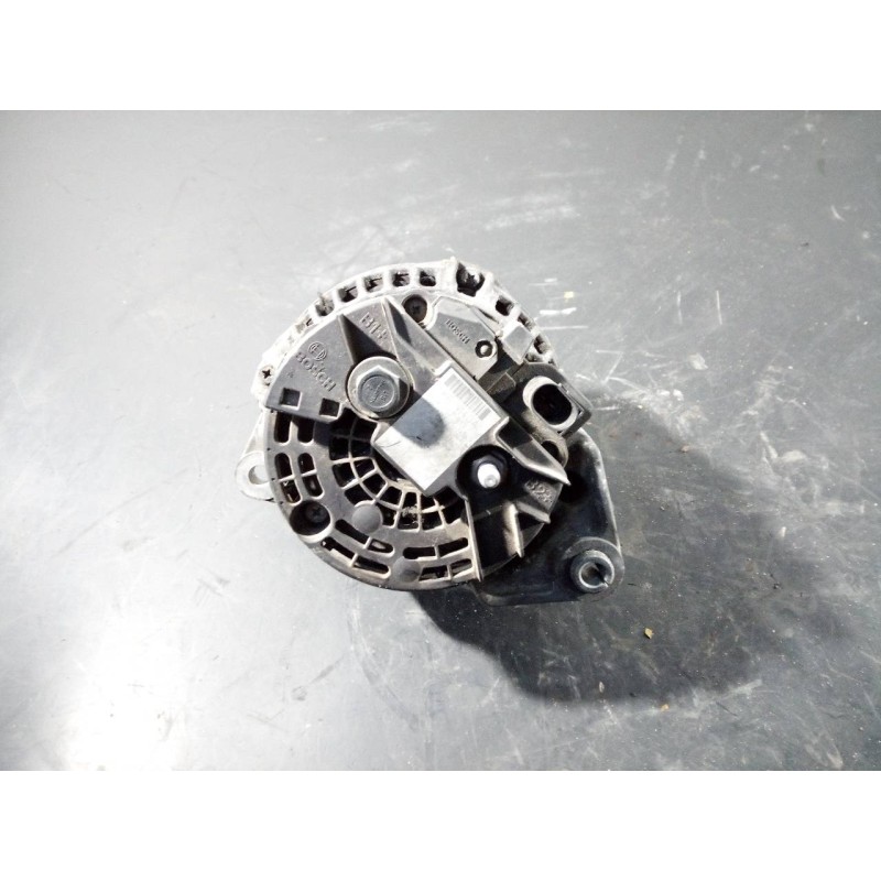 Recambio de alternador para iveco daily caja abierta cabina simple 35 c... batalla 4100 referencia OEM IAM 504057813  P3-B6-8-1