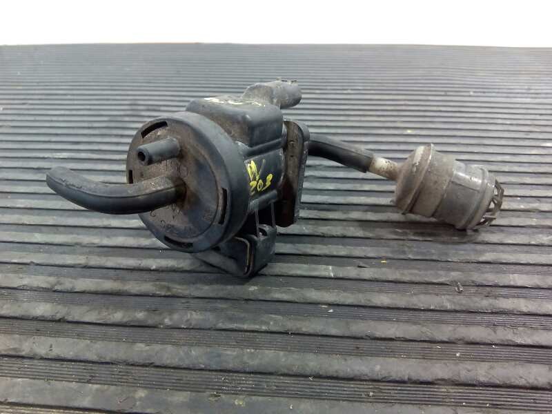 Recambio de valvula aire adicional para mercedes-benz clase c (w203) berlina referencia OEM IAM 4715396  E3-A1-28-1