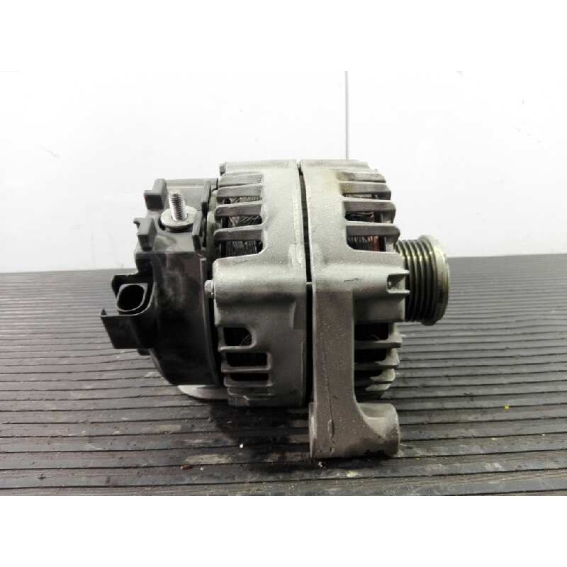 Recambio de alternador para bmw serie 1 lim. (f20) 116d efficientdynamics edition referencia OEM IAM 8519890 FG18D111 P3-B5-13-1