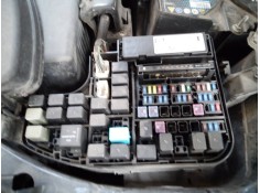 CAJA RELES / FUSIBLES G4YC675X0 