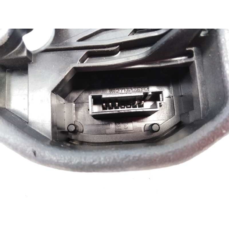 Recambio de cerradura puerta trasera derecha para bmw serie 1 lim. (f20) 116d efficientdynamics edition referencia OEM IAM 72294