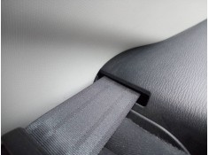 CINTURON SEGURIDAD TRASERO DERECHO 