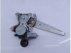 ELEVALUNAS TRASERO DERECHO 