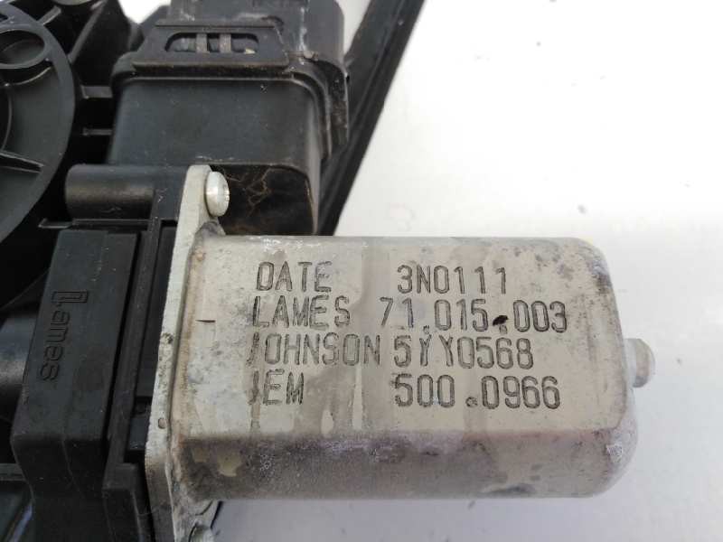 Recambio de elevalunas delantero derecho para bmw serie 1 lim. (f20) 116d efficientdynamics edition referencia OEM IAM 13262410 