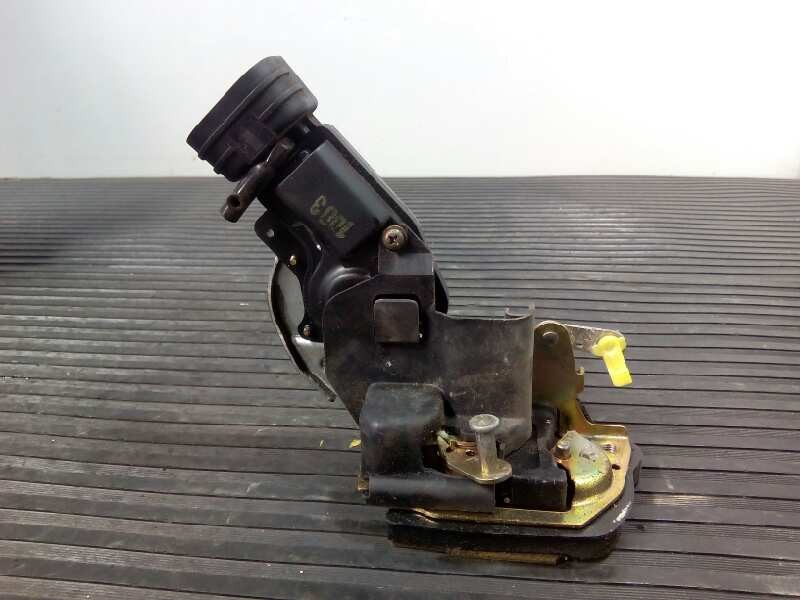 Recambio de cerradura puerta trasera izquierda para toyota land cruiser (j9) d4-d gx (5-ptas.) referencia OEM IAM   E2-B4-10-1