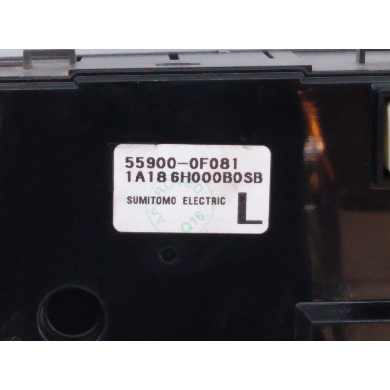 Recambio de mando climatizador para toyota verso advance referencia OEM IAM 559000F081  E3-B2-12-3