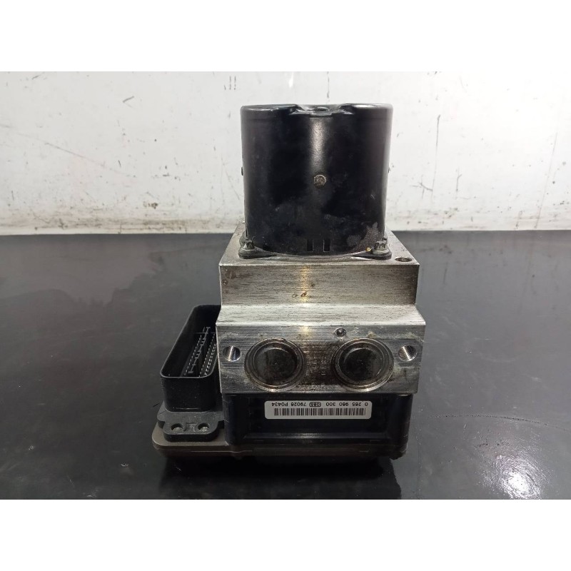 Recambio de abs para bmw x5 (e70) 3.0sd referencia OEM IAM 07110510229 3451678305601 P3-B9-17-5