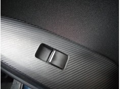 MANDO ELEVALUNAS TRASERO DERECHO 