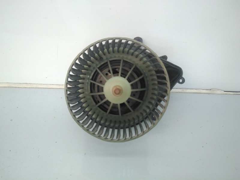 Recambio de ventilador calefaccion para peugeot partner (s1) referencia OEM IAM 210681233F 740471233F E1-A4-47-2