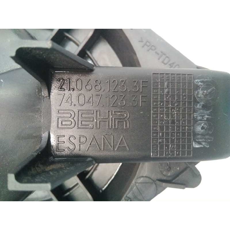 Recambio de ventilador calefaccion para peugeot partner (s1) referencia OEM IAM 210681233F 740471233F E1-A4-47-2