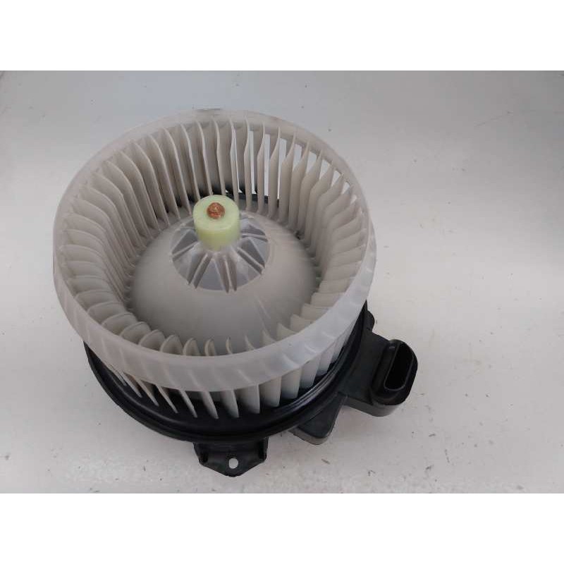 Recambio de ventilador calefaccion para toyota verso advance referencia OEM IAM AV2727008103  E3-B2-17-2