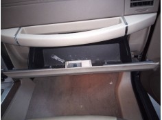 Recambio de guantera para jeep cherokee limited referencia OEM IAM    2