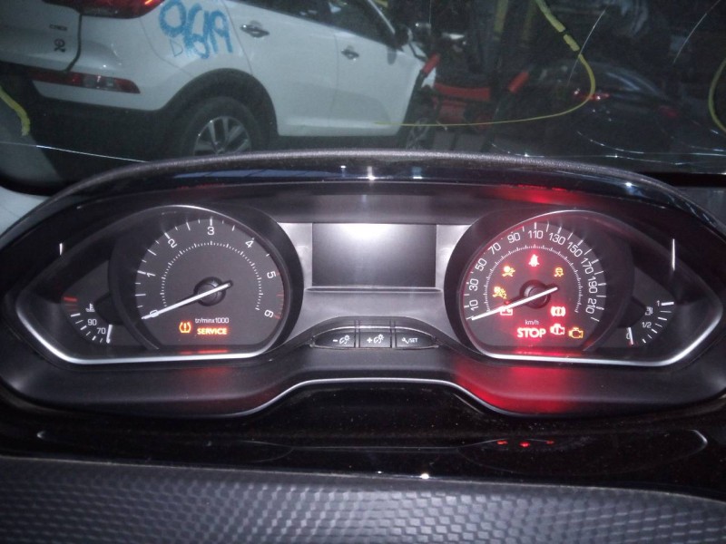 Recambio de cuadro instrumentos para peugeot 2008 (--.2013) allure referencia OEM IAM 9813848980  E3-B2-19-3