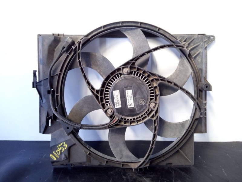 Recambio de electroventilador para bmw serie 3 berlina (e90) 320d referencia OEM IAM 6937515 E8X5000387 P2-B8-27