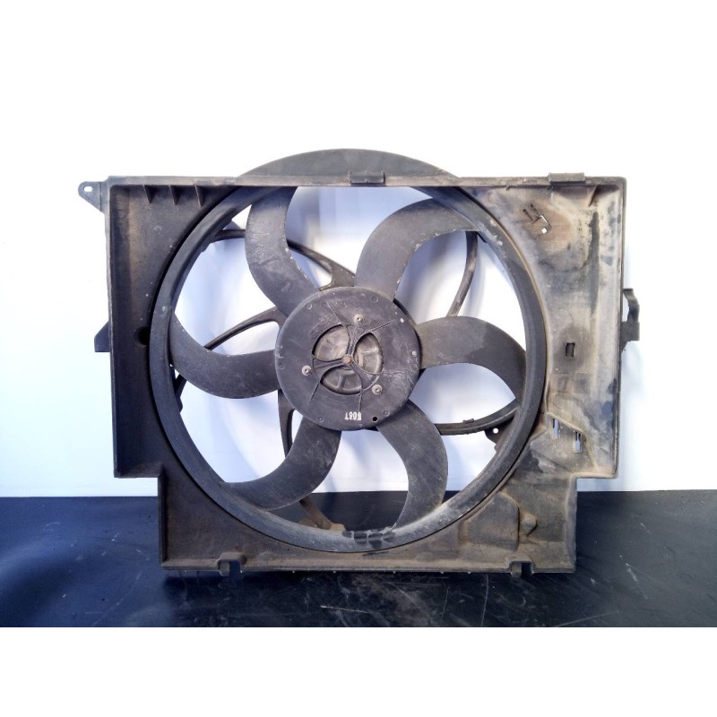 Recambio de electroventilador para bmw serie 3 berlina (e90) 320d referencia OEM IAM 6937515 E8X5000387 P2-B8-27