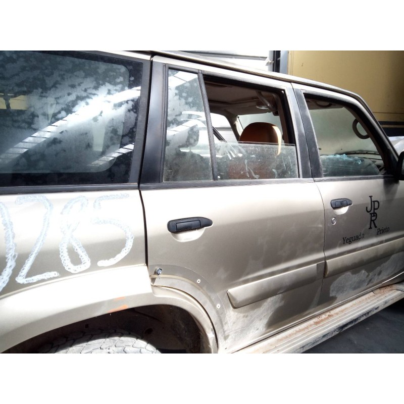 Recambio de puerta trasera derecha para nissan patrol gr (y61) comfort referencia OEM IAM   