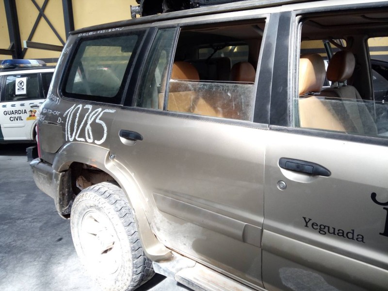 Recambio de puerta trasera derecha para nissan patrol gr (y61) comfort referencia OEM IAM   