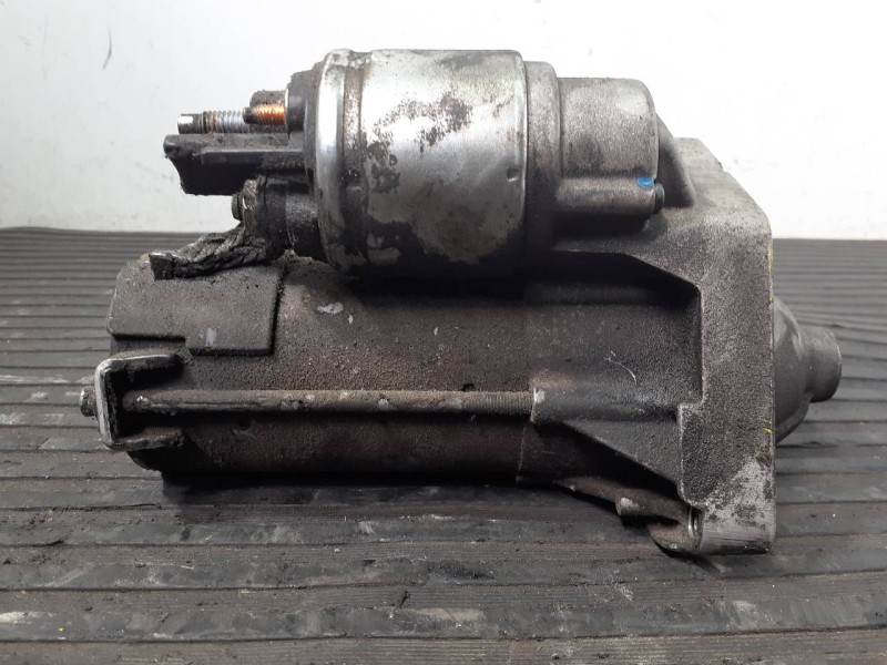 Recambio de motor arranque para dacia sandero referencia OEM IAM 233003329R  