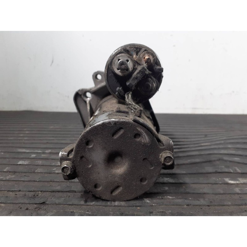 Recambio de motor arranque para dacia sandero referencia OEM IAM 233003329R  