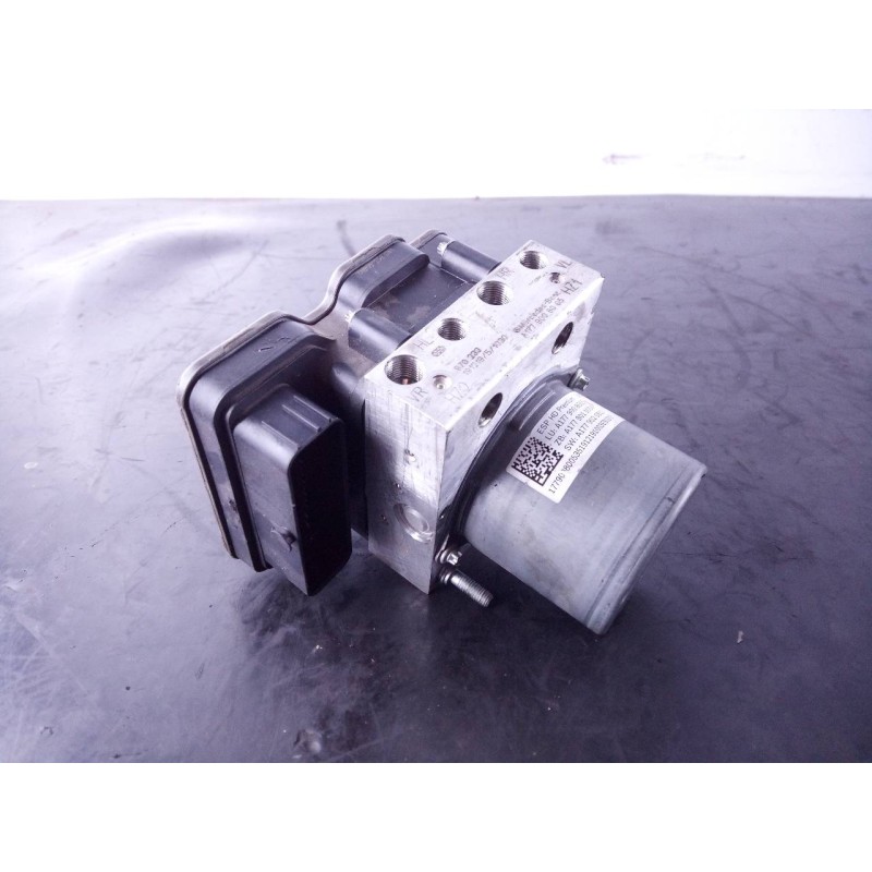 Recambio de abs para mercedes-benz clase cla (bm 118) shooting brake cla 220 d (118.614) referencia OEM IAM A1779008005  P3-A8-2