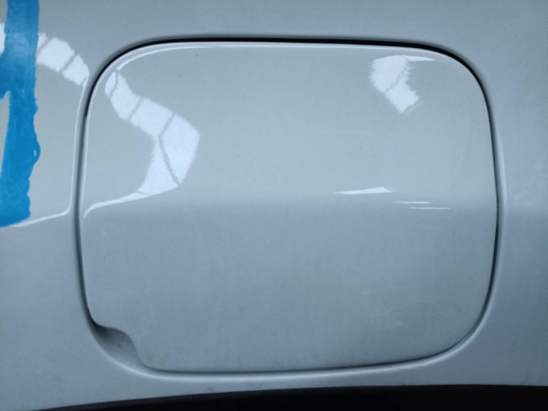 Recambio de tapa exterior combustible para dacia duster ambience 4x2 referencia OEM IAM   