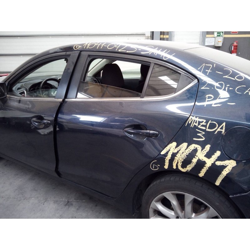 Recambio de puerta trasera izquierda para mazda 3 lim. () evolution referencia OEM IAM   