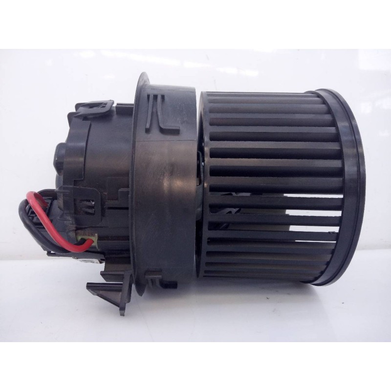 Recambio de ventilador calefaccion para peugeot 2008 (--.2013) allure referencia OEM IAM T1013140A  E1-A4-7-2