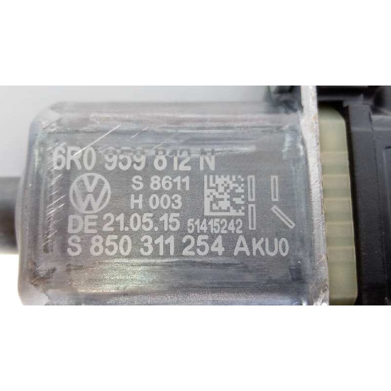 Recambio de motor elevalunas trasero derecho para volkswagen polo (6c1) trendline bluemotion referencia OEM IAM 6R0959812N 01308
