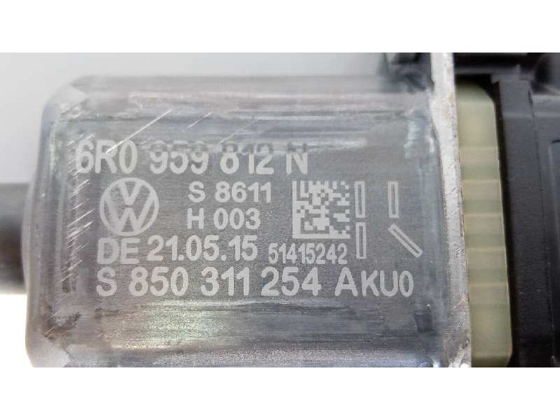 Recambio de motor elevalunas trasero derecho para volkswagen polo (6c1) trendline bluemotion referencia OEM IAM 6R0959812N 01308