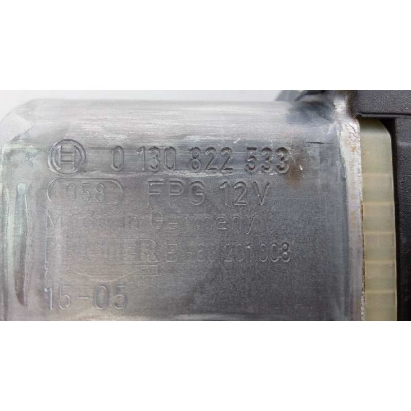 Recambio de motor elevalunas trasero derecho para volkswagen polo (6c1) trendline bluemotion referencia OEM IAM 6R0959812N 01308