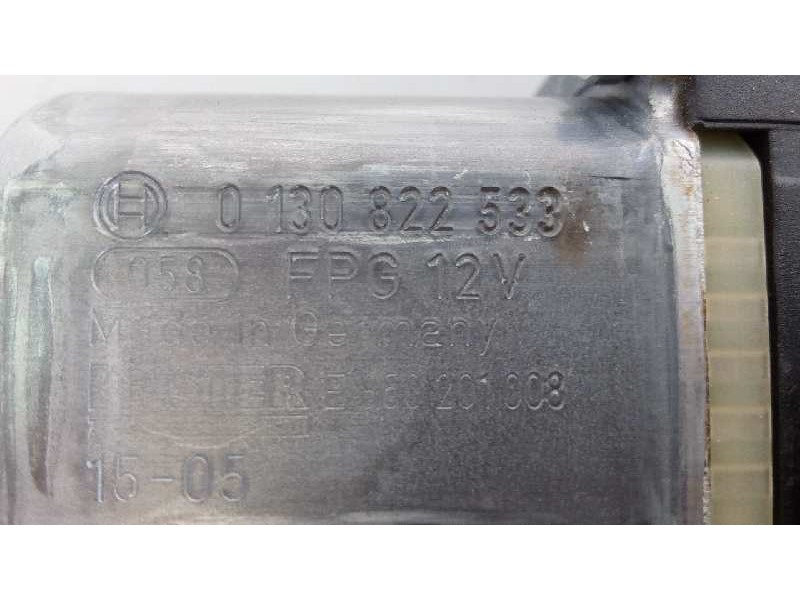 Recambio de motor elevalunas trasero derecho para volkswagen polo (6c1) trendline bluemotion referencia OEM IAM 6R0959812N 01308