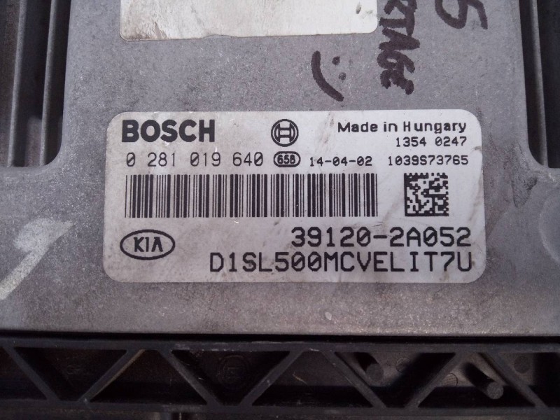 Recambio de centralita motor uce para kia sportage drive 4x2 referencia OEM IAM 391202A052 0281019640 E3-A3-29-1
